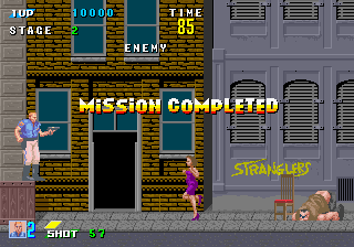 ESWAT: Cyber Police (Arcade) screenshot: Hostage rescued
