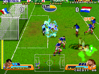 ES: Evolution Soccer (Arcade) screenshot: Danger around the goal.