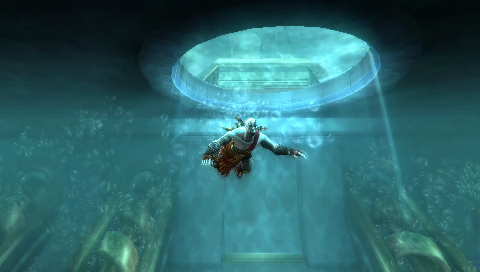 God of War: Ghost of Sparta (PSP) screenshot: Swimming underwater.