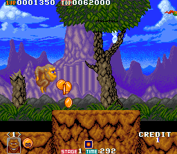 Toki (Arcade) screenshot: Collect money