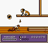 Beethoven (Game Boy) screenshot: That had to hurt