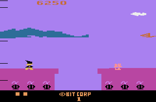 Bobby is Going Home (Atari 2600) screenshot: The 5th screen (Trying to get over the pit)