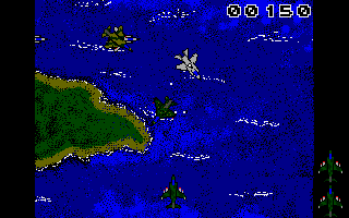 Screaming Wings (Amiga) screenshot: Fighting enemy planes over the ocean.