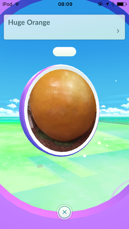 Pokémon GO (iPhone) screenshot: Visiting a Pokéstop will give you free items!