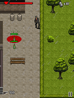 Mafia II Mobile (J2ME) screenshot: Practising some shooting on bottles