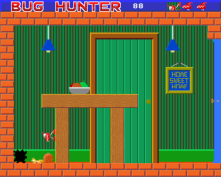 Bug Hunter / Moon Dash (Acorn 32-bit) screenshot: And then drop it on the insect to kill it (Bug Hunter)