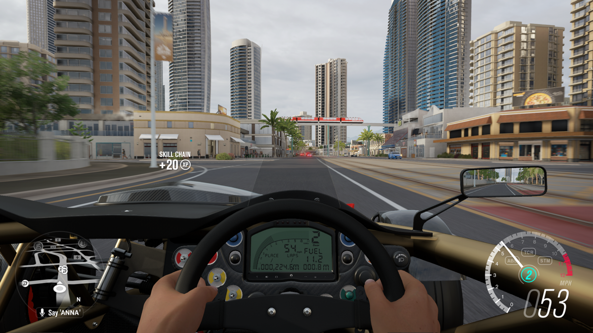 Forza Horizon 3 (Xbox One) screenshot: Driving my Ariel Atom through Surfers Paradise.