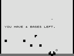 Centipede (ZX81) screenshot: Number of bases left is shown