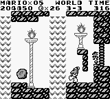 Super Mario Land (Game Boy) screenshot: Another boss