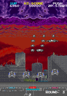 Taito's Super Space Invaders (Arcade) screenshot: Shields