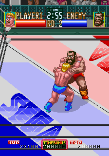 Wrestle War (Arcade) screenshot: Grappling action.