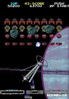 Taito's Super Space Invaders (Arcade) screenshot: Space crabs