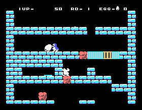 Doki Doki Penguin Land (Arcade) screenshot: Round 1 - pushing egg