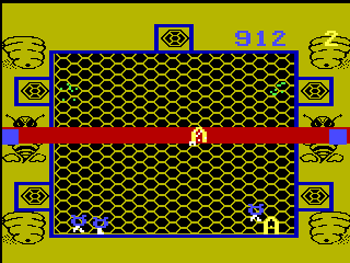 Killer Bees! (Videopac+ G7400) screenshot: Zapping the RoSHa Ray.