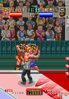 Wrestle War (Arcade) screenshot: Hit with a block.