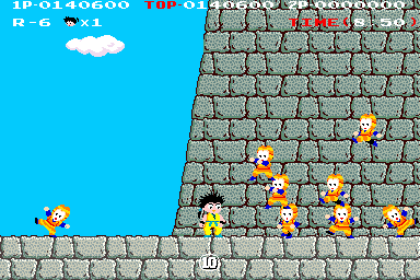 Kid Niki: Radical Ninja (Arcade) screenshot: These dudes build pyramids and sometimes are hard to predict when they fall