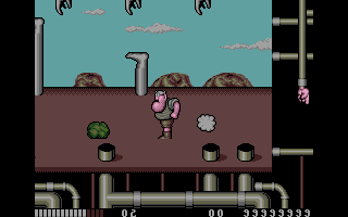 Monty Python's Flying Circus (Atari ST) screenshot: Falling weights.