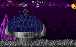 Dark Moon (DOS) screenshot: Ground object firing