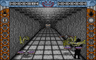 Castle Warrior (Atari ST) screenshot: Ouch! It's not healthy to walk too close to the wall