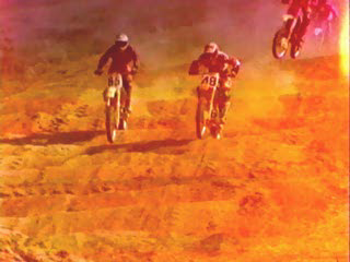 Moto Racer 2 (PlayStation) screenshot: Intro movie scene