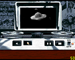 Plan 9 From Outer Space (Amiga) screenshot: You can also view the film reels in the editing room.