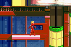 Totally Spies! (Game Boy Advance) screenshot: Jump on elevator