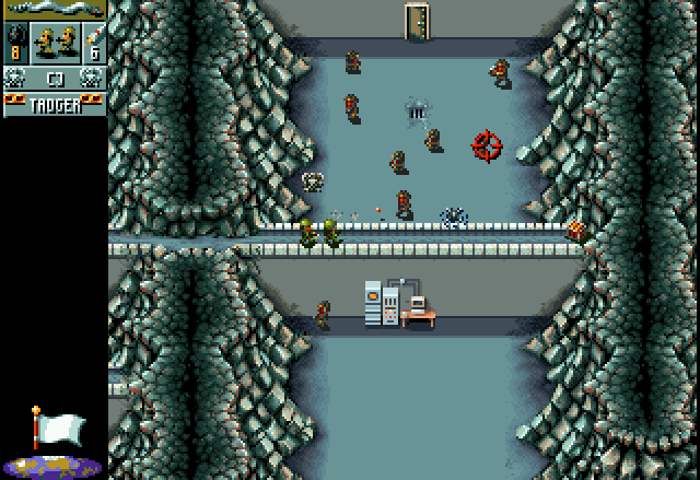 Cannon Fodder (Jaguar) screenshot: Going full commando!