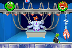Spy Muppets: License to Croak (Game Boy Advance) screenshot: Boss with mechanical claws.