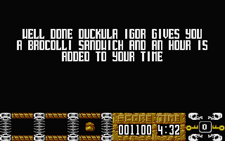 Count Duckula in No Sax Please - We're Egyptian (Atari ST) screenshot: Oh, a "power-up"