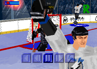 Wayne Gretzky's 3D Hockey '98 (PlayStation) screenshot: Happy face.