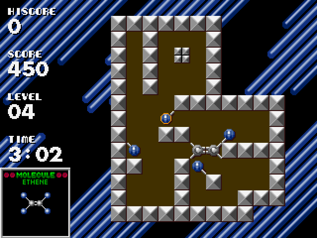 Atomiks (Windows) screenshot: Diagonal sections are introduced in the 4th level, the Ethene molecule level.