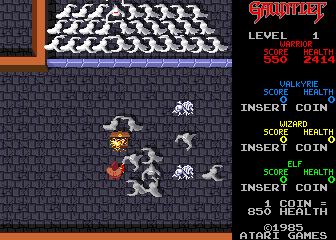 Gauntlet (Arcade) screenshot: Treasure