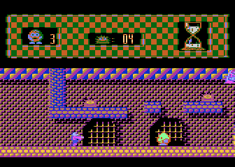 Włóczykij (Atari 8-bit) screenshot: One zombie and two capsules