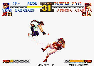 The King of Fighters '95 (Arcade) screenshot: Yuri's deadly shot