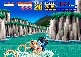 A.B. Cop (Arcade) screenshot: Avoid the cliff sides.