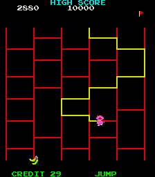 Amidar (Arcade) screenshot: Can you find the right path to the banana in the bonus level?