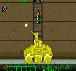 Midnight Resistance (Arcade) screenshot: Boss fight