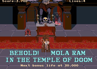 Indiana Jones and the Temple of Doom (Arcade) screenshot: In temple