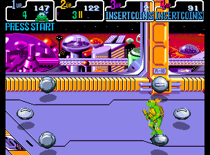 Teenage Mutant Ninja Turtles: Turtles in Time (Arcade) screenshot: Surrounded by robots