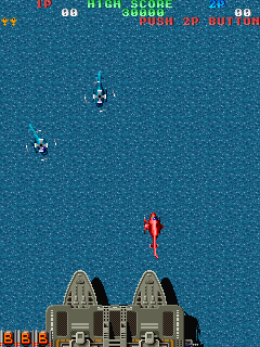Twin Cobra (Arcade) screenshot: Helicopters attacking.