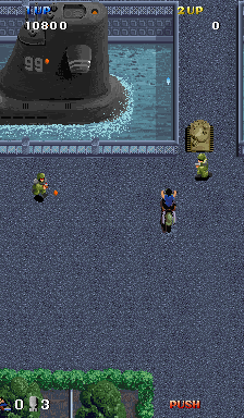 Thundercade (Arcade) screenshot: A big boss.