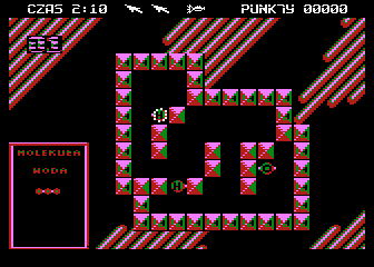 Atomia (Atari 8-bit) screenshot: Moving element