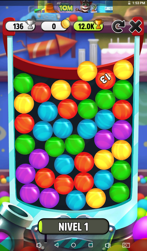 My Talking Tom (Android) screenshot: Rainbows mini game: you must connect the balls to pop them and the numbered ones must be popped before reach 0.