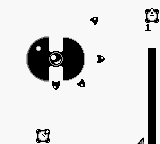 Trax (Game Boy) screenshot: This boss shoots missiles in all directions.