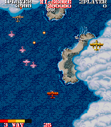 1943 Kai (Arcade) screenshot: Bigger plane to destroy.