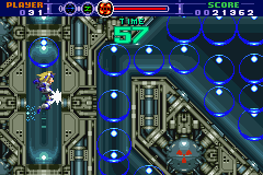 Gunstar Super Heroes (Game Boy Advance) screenshot: There are some health refills in this room, but there's a strict time limit