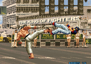 The King of Fighters 2001 (Arcade) screenshot: Finishig kick