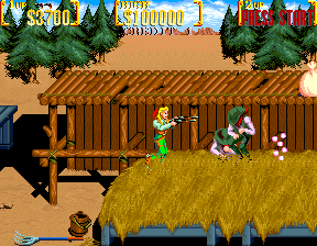 Sunset Riders (Arcade) screenshot: Enemies in the hay