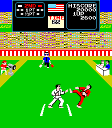 Karate Champ (Arcade) screenshot: Knocked him back.