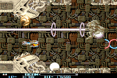 R-Type II (Arcade) screenshot: Dodge that laser.